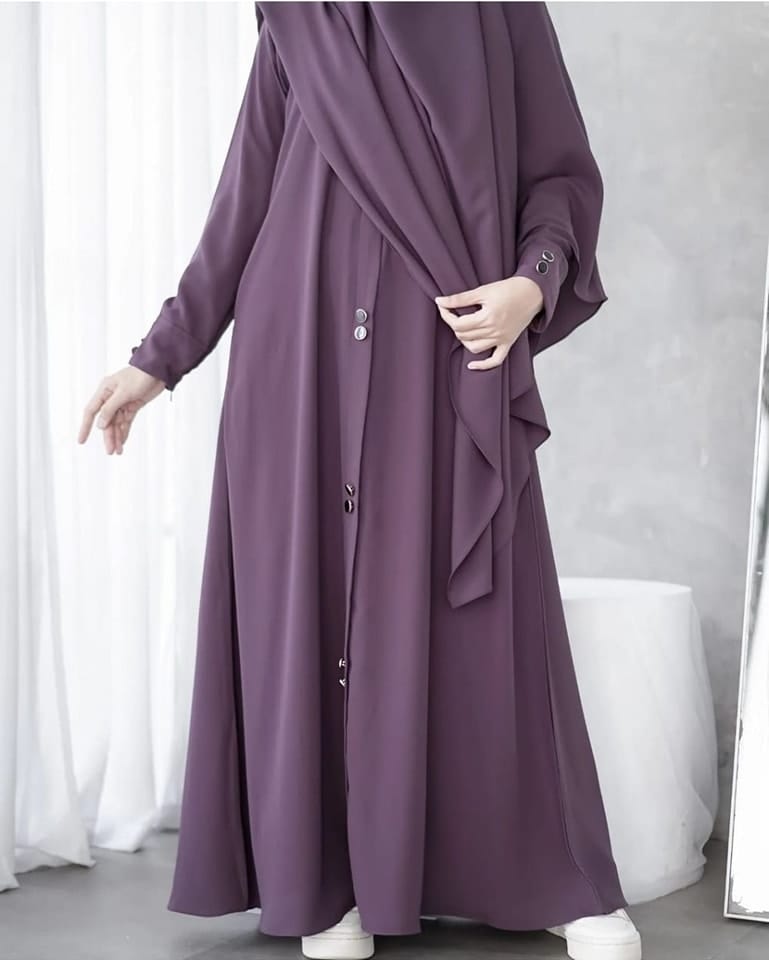 Mirha Abaya With Staller