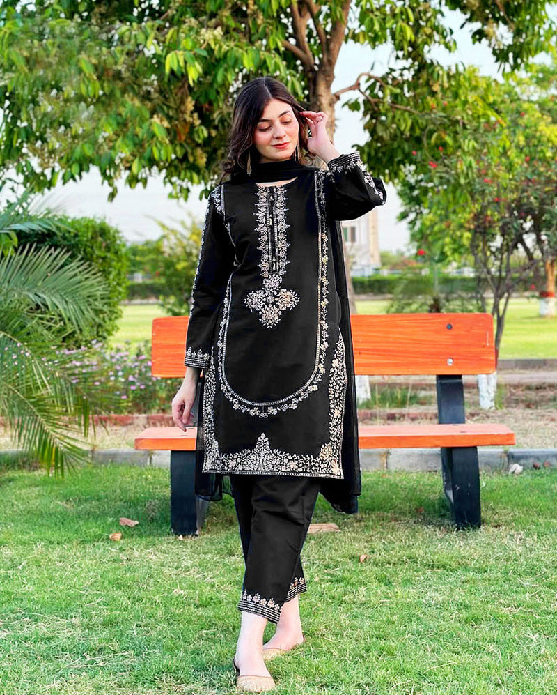Gulnar 3PCS Suit