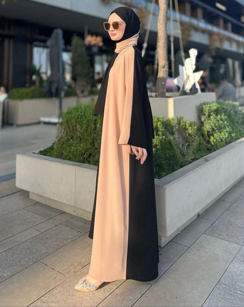 Graceful Abaya