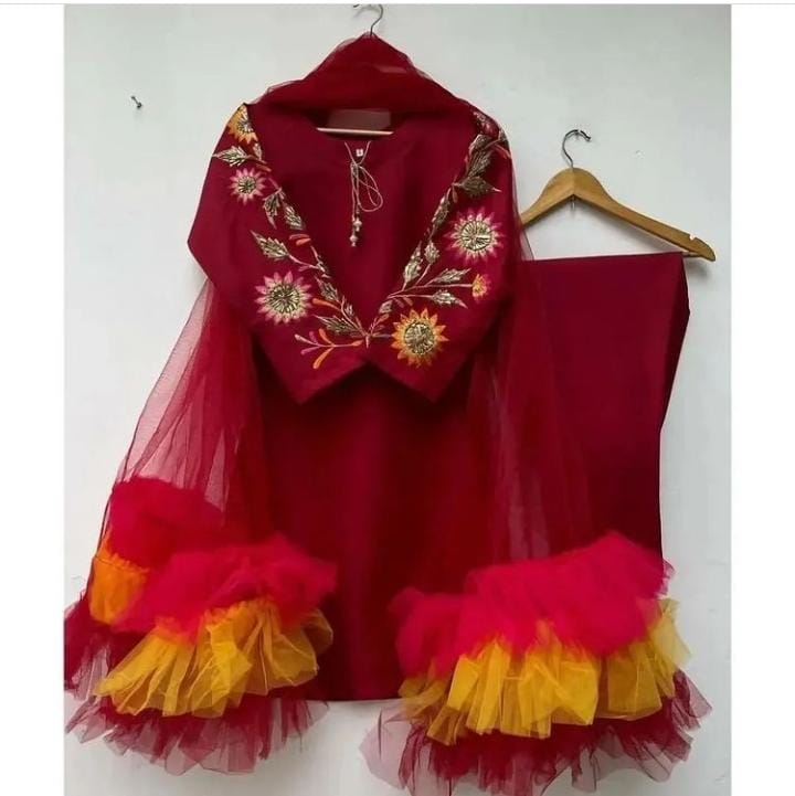 Three Piece Embroidered Sleeves Suit